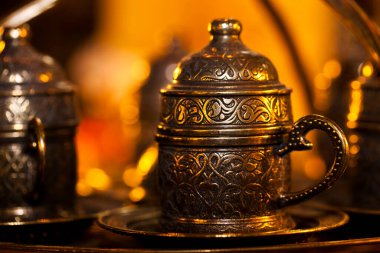 Eski Tarz Türk Vintage Bakır Kupa Fotoğrafı