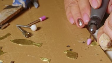 Seramik Stüdyo Atölyesinde El Yapımı Çalışması