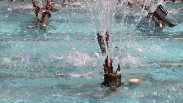 Fonte Uma Piscina Água — Vídeo de Stock