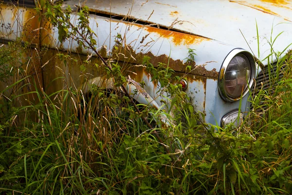 Old Rusty Car Abandoned — Stock Photo, Image