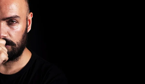 Adam bir sakal portre ile