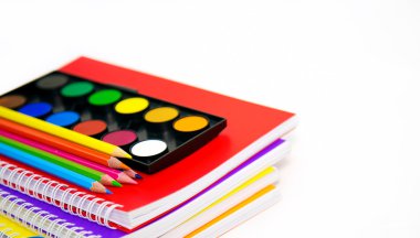 Okul eğitim donanımları araçları