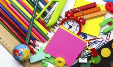 Okul donatım araçları