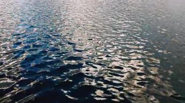 Saf Deniz Suyu Yüzeyi