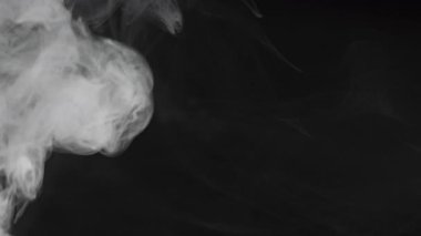 Soyut Sıvı Dumanı Yumuşakça Yayılsın
