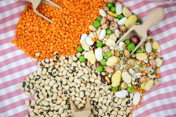Dlicious luštěniny a zdravý Mix potravin — Stock fotografie