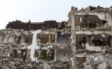 Terk edilmiş Özet bina inşaat alanı