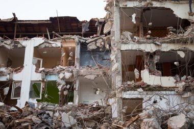 Terk edilmiş Özet bina inşaat alanı