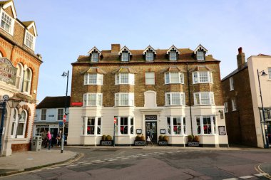 16 Aralık 2020 - Whitstable UK: Klasik restoran binasının dışı