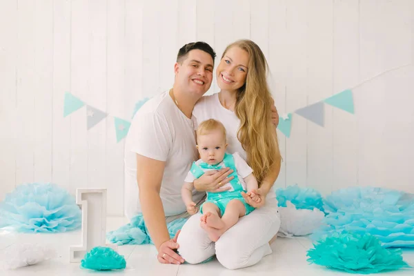 Beautiful Young Happy Family One Year Old Child Father Hugs — Stock Photo, Image