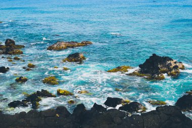 kayalar Ly evlat Island 