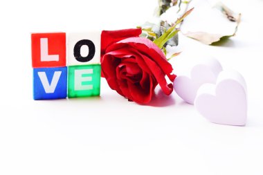 Sevgililer günü Hediyelik gümüş kutusunda