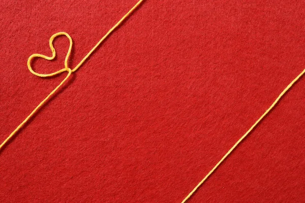 Heart made from wire — Stock Photo, Image