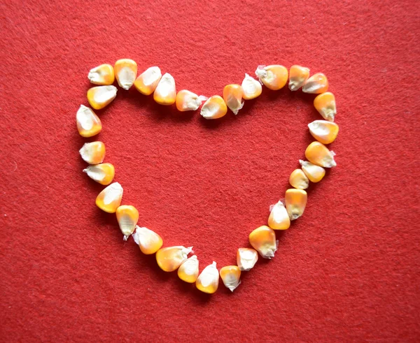 Heart made of corn — Stock Photo, Image