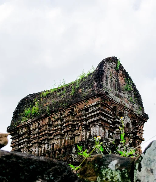 Ancient Hindu tamples of Cham culture — Stock Photo, Image