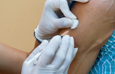 deltoid kas iğne kaldırma