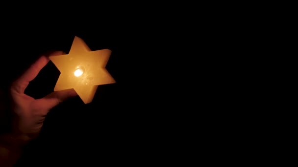 Звезда Давида свеча на Хануке — стоковое видео