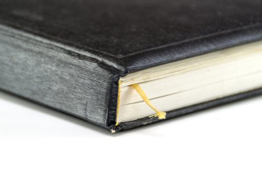 Yer işareti ile kapalı defter