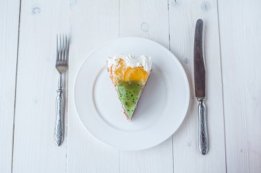  Meyve jöle ile pasta