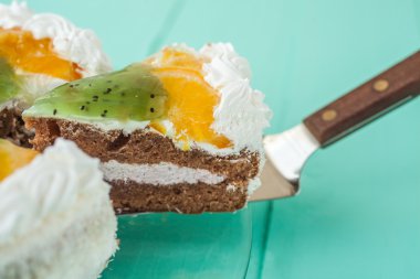  Meyve jöle ile pasta