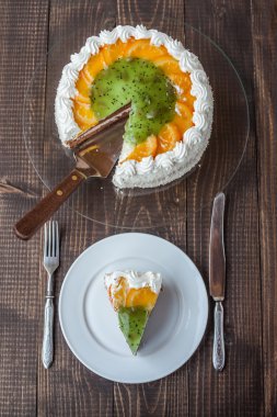  Meyve jöle ile pasta