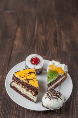  bir sürü farklı kek