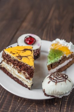  bir sürü farklı kek