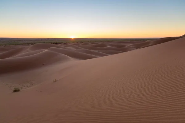 Ogromne Pustynne Wydmy Erg Chigaga Bram Sahary Amanecer Maroko Pojęcie — Zdjęcie stockowe