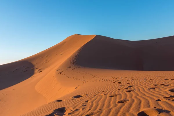 Brede Hoek Van Het Voetpad Woestijn Duinen Van Erg Chigaga — Stockfoto