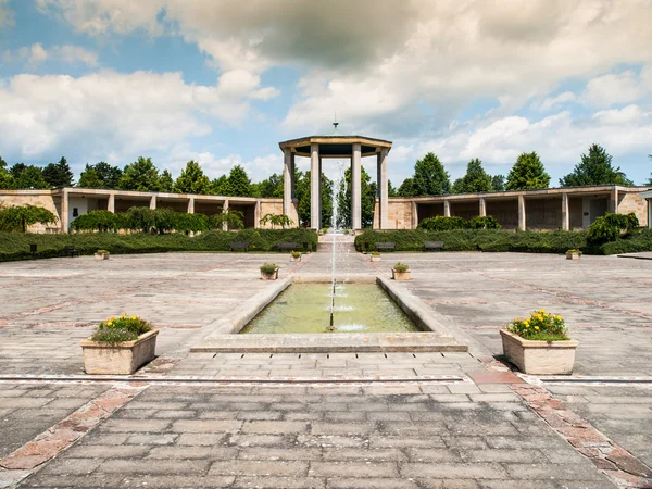 リディツェの戦争記念碑 — ストック写真