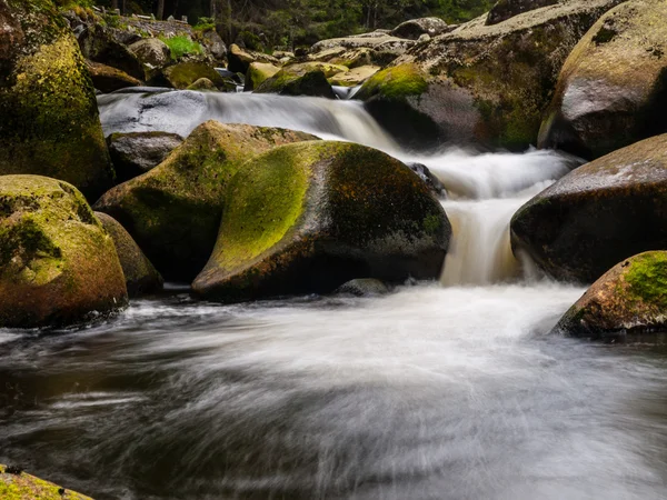 Blurred river stream detail — Stock Photo, Image