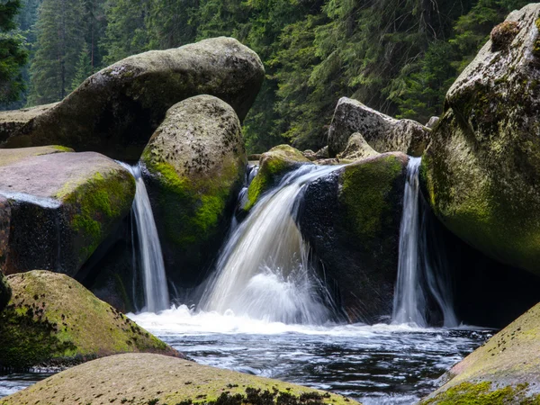 Blurred river stream detail — Stock Photo, Image