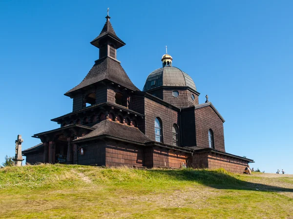 Wooden chapel on the top of Radhost Mountain in Beskids — Stock Photo, Image