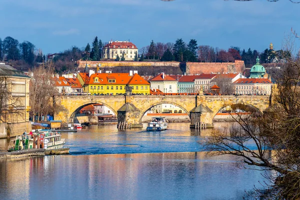 Río Moldava en Praga — Foto de Stock