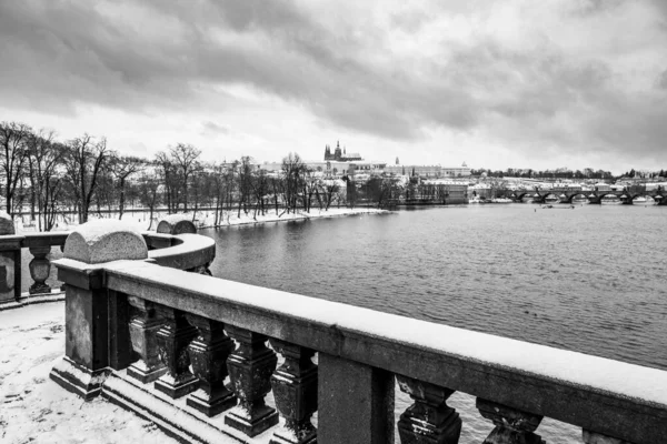 Hiver Prague Paysage urbain panoramique — Photo