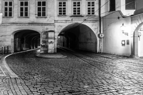 Dark tunnel in Letenska Street of Prague — Stock Photo, Image