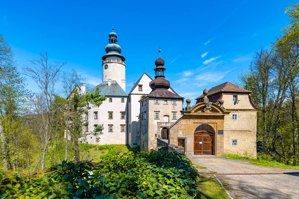 Lemberk - tschechische mittelalterliche Barockburg — Stockfoto