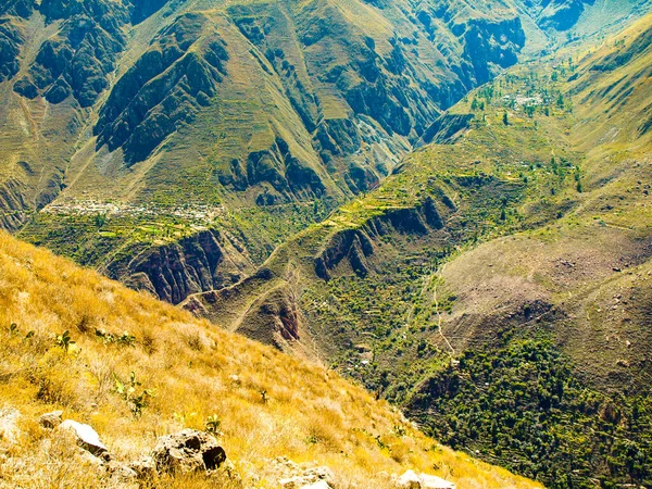 Colca Canyon - the deepest canyon of the World — Stock Photo, Image