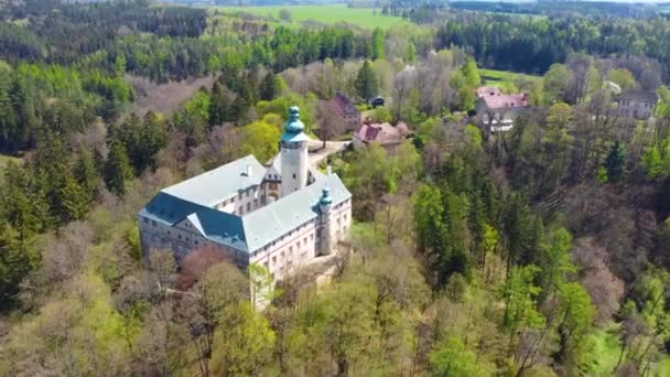 Images aériennes de drone du château de Lemberk — Video