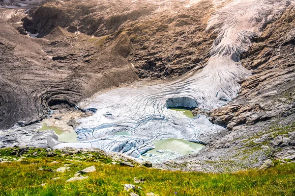 Glaciar de montaña en los Alpes austríacos — Foto de Stock