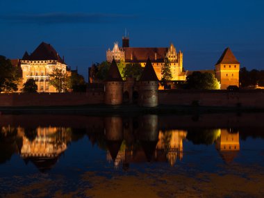 Malbork Castle by night clipart
