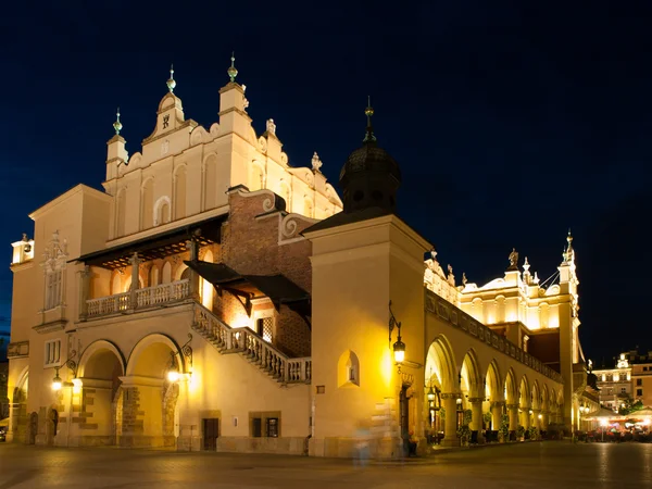 Sukiennice a Cracovia di notte — Foto Stock