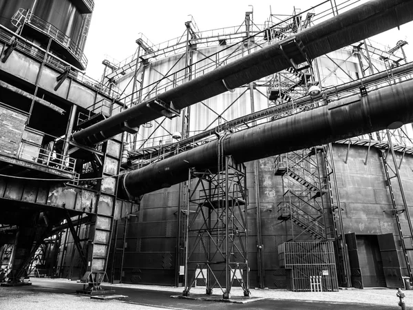 Gasholder in the industrial zone — Stock Photo, Image