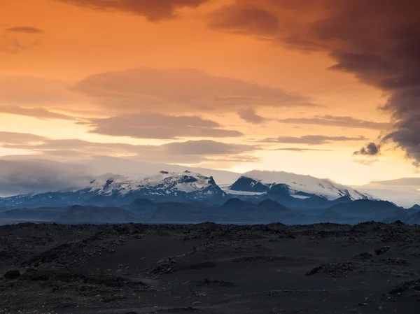 Vatnajokull Glacier kvällen landskap — Stockfoto