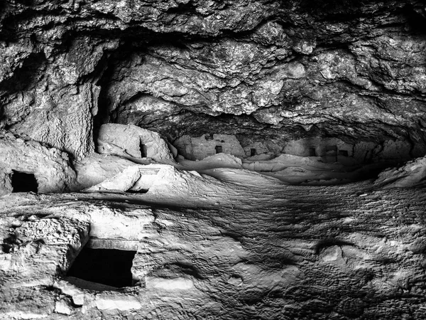 Necropolis in bolivian Galaxia cave — Stock Photo, Image