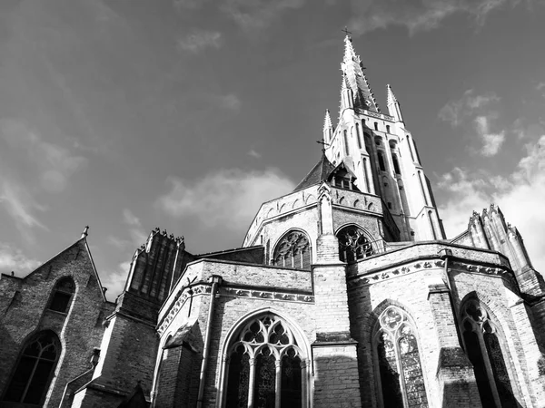 Středověký kostel Panny Marie v Bruggách — Stock fotografie