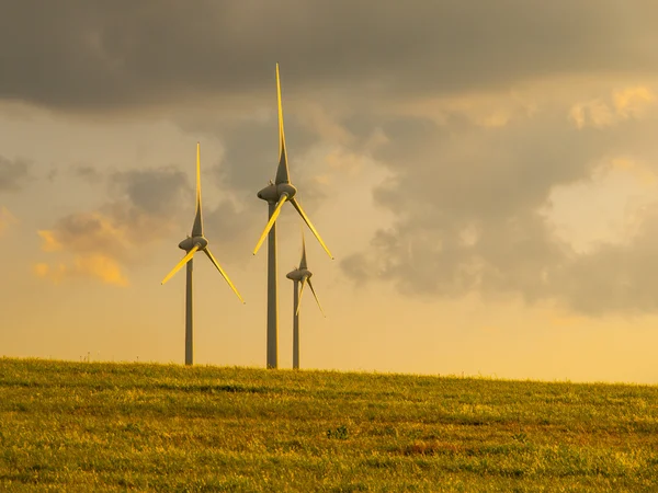 Turbinas de energia eólica — Fotografia de Stock