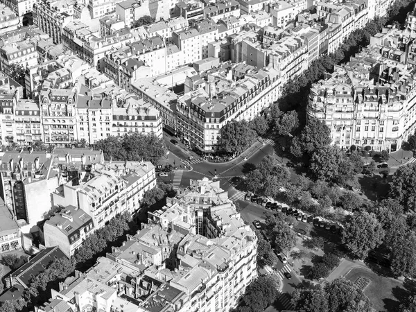 Luchtfoto van Parijs straten van de Eiffeltoren — Stockfoto