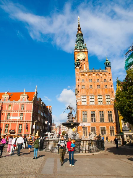 Dlugi Targ et Hôtel de Ville dans le centre historique de Gdansk — Photo