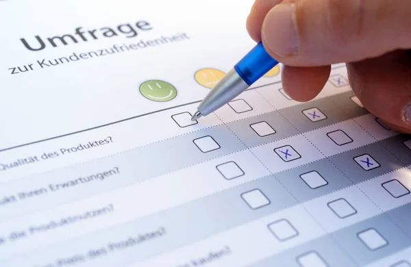 Umfrage Ausfüllen Feedback Zur Kundenzufriedenheit — Stockfoto